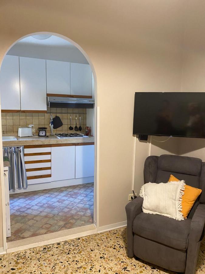 A Casa Di Nonna Mela Apartment Порто Емпедокле Екстериор снимка